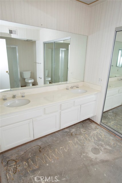 Image 19 for 1713   Grand Bahama DR
