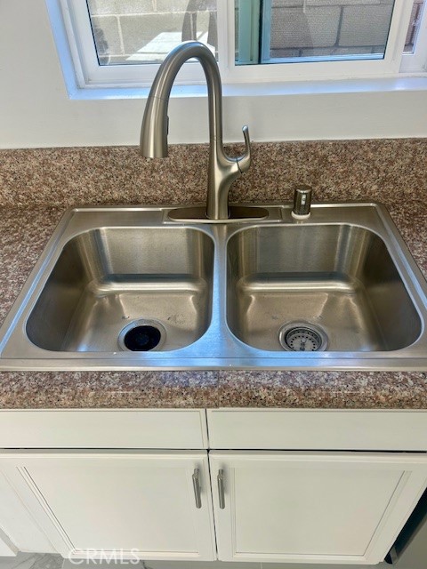 Detail Gallery Image 7 of 27 For 5945 Riverton Ave, North Hollywood,  CA 91601 - 2 Beds | 2 Baths