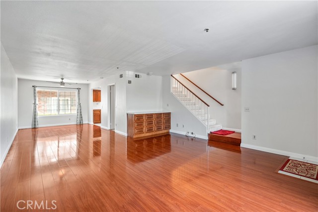 119 N Alhambra Avenue, Monterey Park CA: https://media.crmls.org/medias/8fa7ce9c-ba48-42ed-b3c0-3949f8399f2c.jpg