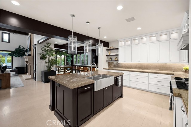 Detail Gallery Image 17 of 56 For 43360 via Siena, Indian Wells,  CA 92210 - 6 Beds | 5/2 Baths