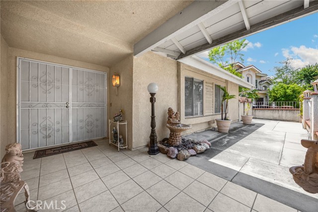 Detail Gallery Image 4 of 33 For 1516 Mesa Verde, Fullerton,  CA 92833 - 4 Beds | 2 Baths