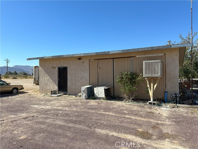 Image 2 for 46363 Valley Center Rd #A, Newberry Springs, CA 92365