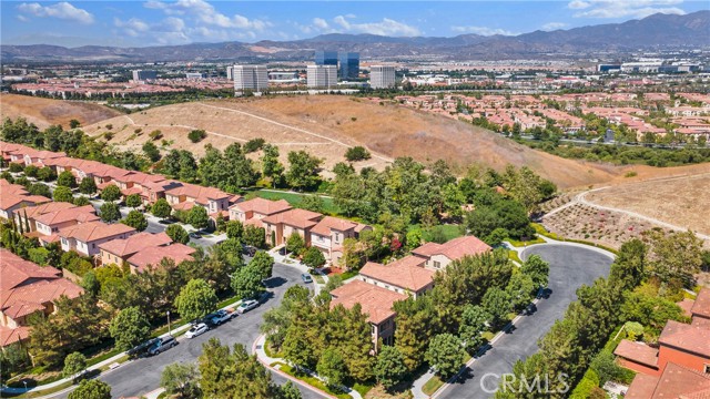 Detail Gallery Image 47 of 60 For 24 Umbria, Irvine,  CA 92618 - 4 Beds | 4 Baths