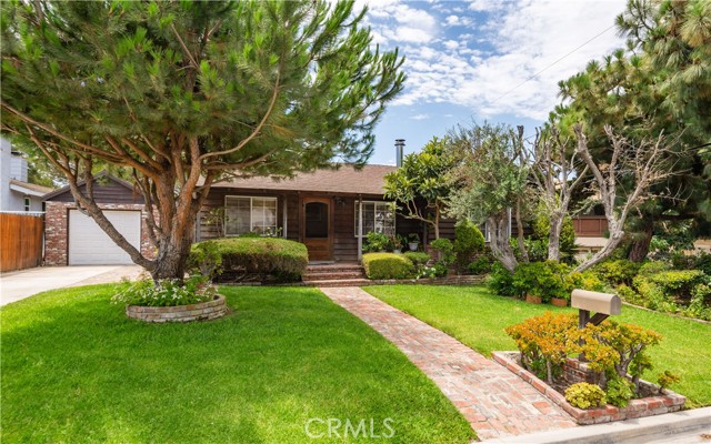 Detail Gallery Image 13 of 42 For 26357 Hillcrest Ave, Lomita,  CA 90717 - 2 Beds | 2 Baths