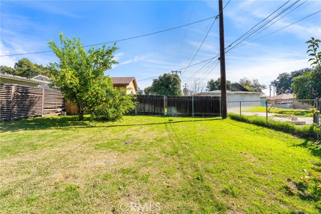 Detail Gallery Image 42 of 50 For 211 E 34th, San Bernardino,  CA 92404 - 2 Beds | 1/1 Baths