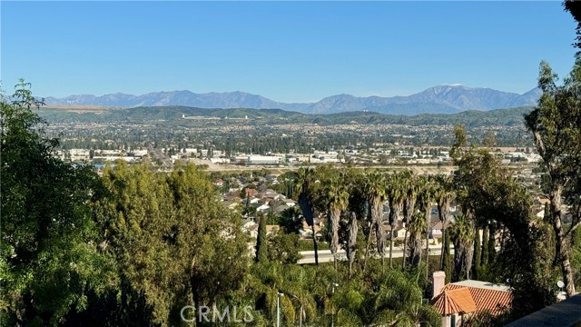 Detail Gallery Image 19 of 23 For 141 S Peralta Hills, Anaheim Hills,  CA 92807 - 3 Beds | 3 Baths