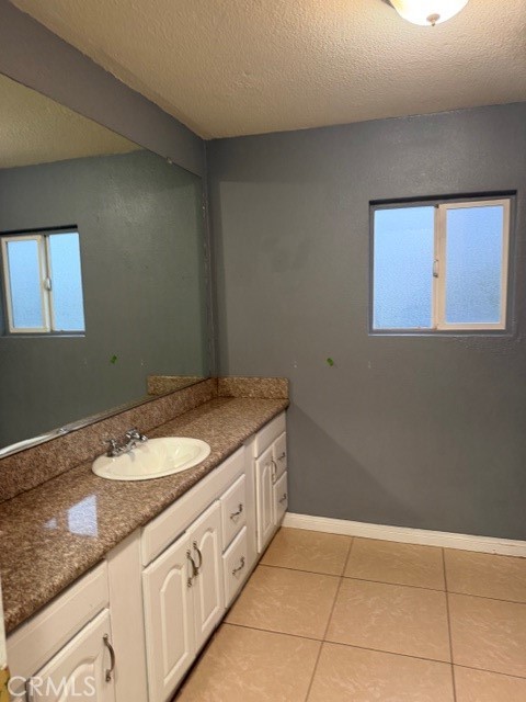 Detail Gallery Image 18 of 31 For 24595 4th, San Bernardino,  CA 92410 - 6 Beds | 2 Baths