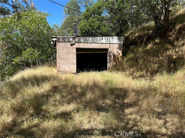 Detail Gallery Image 2 of 9 For 11650 North Dr, Clearlake,  CA 95422 - – Beds | – Baths