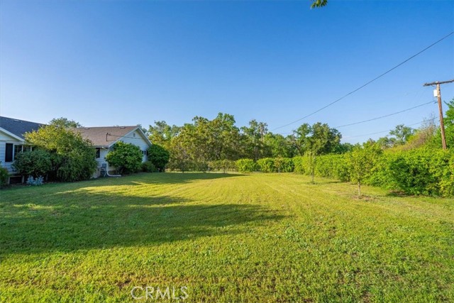 8791 Fox Street, Los Molinos CA: https://media.crmls.org/medias/8facb837-0392-4955-ac53-502caddacb2d.jpg