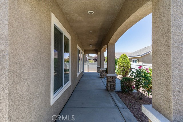 19478 Big Horn Street, Apple Valley CA: https://media.crmls.org/medias/8facce5b-8354-497a-81fc-f1ae31b36f74.jpg