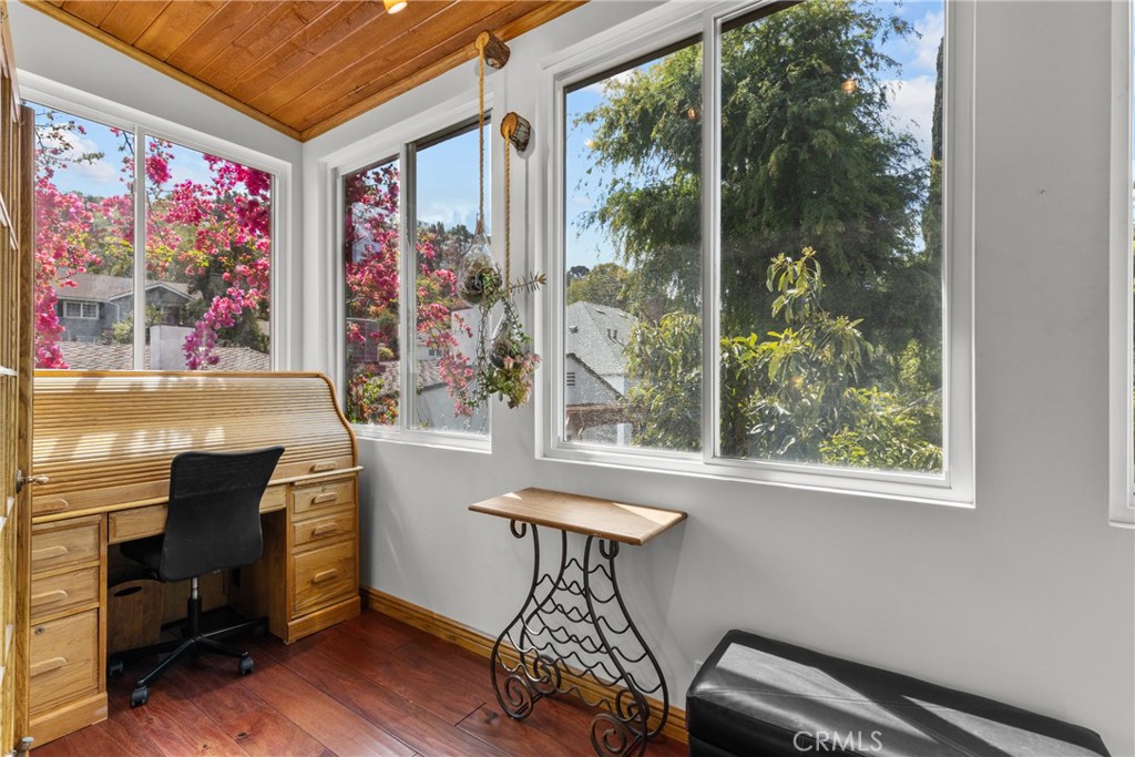4009 Beverly Glen BoulevardSherman Oaks img 11