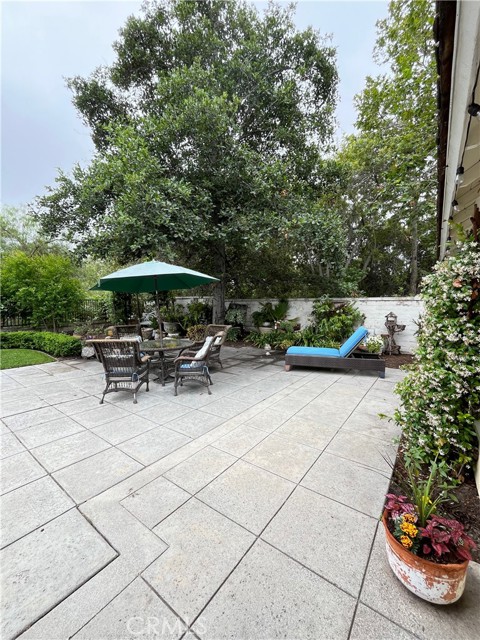 Detail Gallery Image 11 of 14 For 24112 Country View Dr, Coto de Caza,  CA 92679 - 3 Beds | 2 Baths
