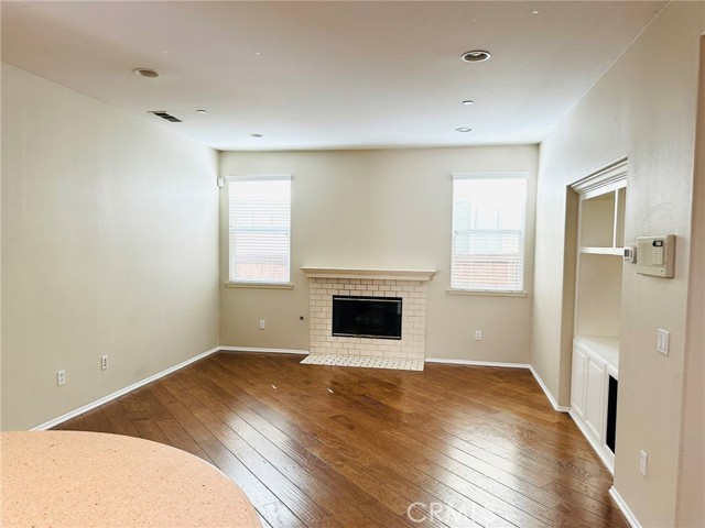 Detail Gallery Image 6 of 41 For 26035 Newport Ave, Loma Linda,  CA 92354 - 4 Beds | 3/1 Baths