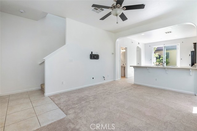Detail Gallery Image 5 of 28 For 1587 N Strada Way, Clovis,  CA 93619 - 3 Beds | 2/1 Baths