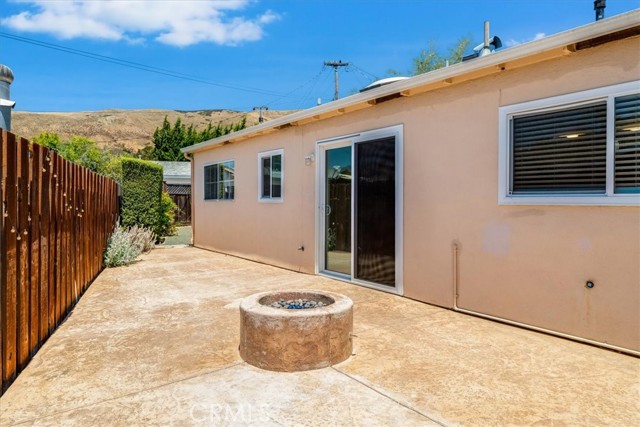 1226 Briarwood Drive, San Luis Obispo CA: https://media.crmls.org/medias/8faf84f7-66b1-4417-9270-4ac671ecde96.jpg