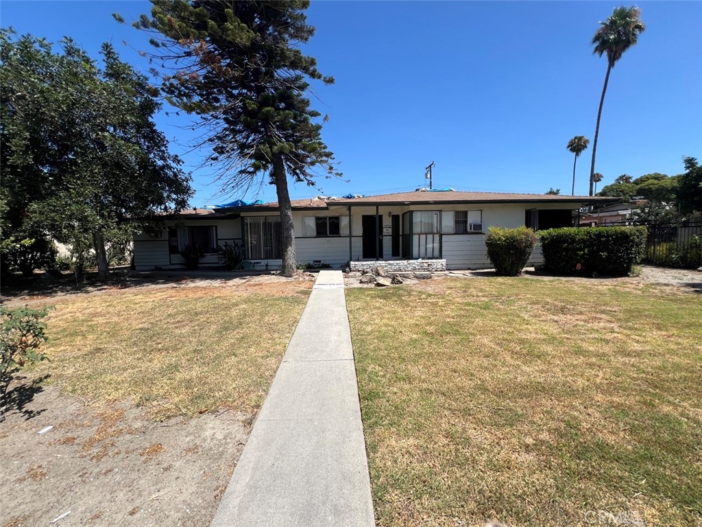 10401 Orangewood Avenue