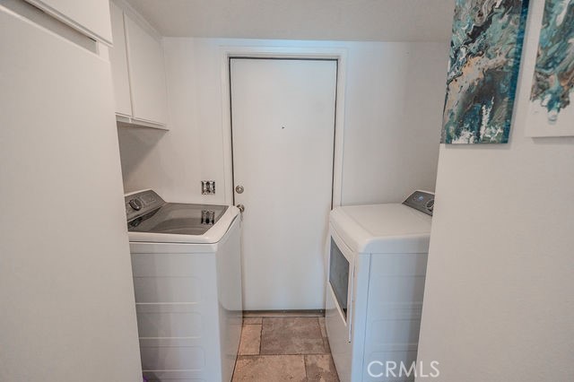 https://media.crmls.org/medias/8fafafd1-b872-4ae2-bb88-ca352eb3ed86.jpg?preset=X-Large