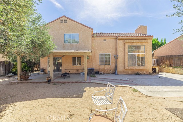 36849 James Place, Palmdale CA: https://media.crmls.org/medias/8fafd11f-4618-4ea7-9a81-e1dfc2a5bf48.jpg