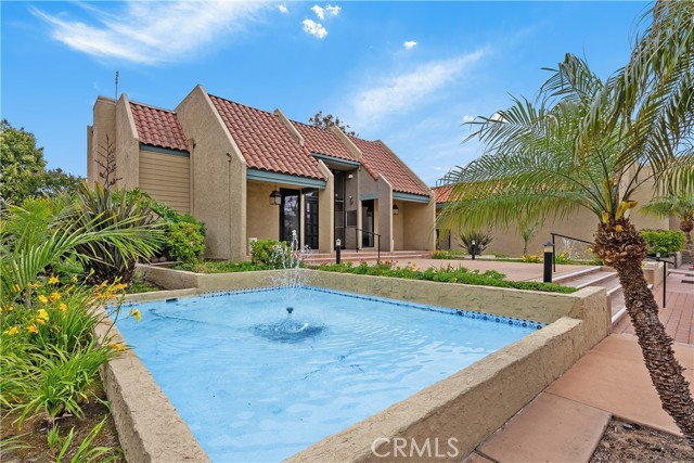 980 Palo Verde Avenue, Long Beach CA: https://media.crmls.org/medias/8fb0e57a-b94c-45aa-9338-500aae882244.jpg