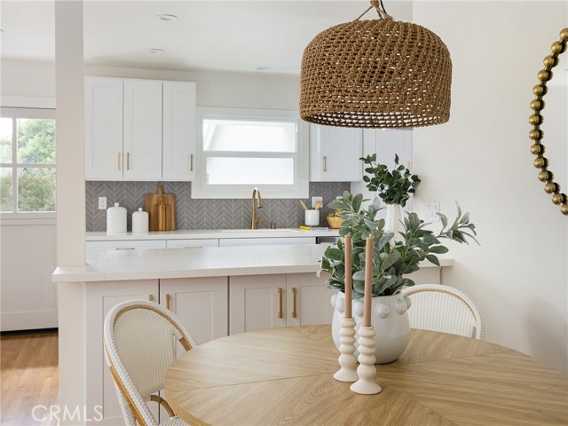 22105 Ellinwood Drive, Torrance CA: https://media.crmls.org/medias/8fb10830-31b9-4c11-9bd6-8bbe5fd735d4.jpg
