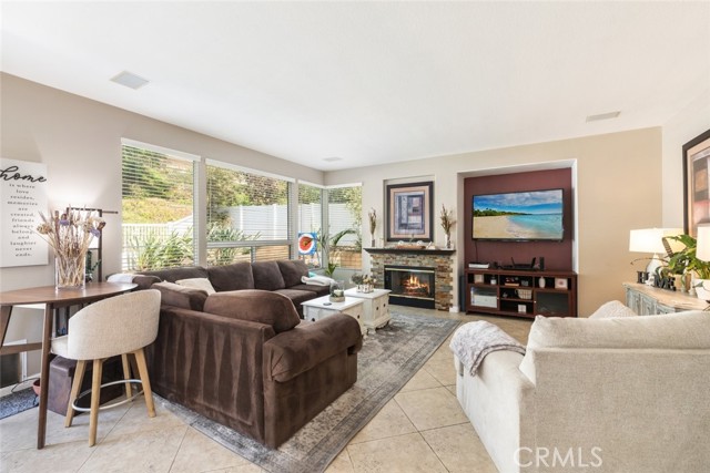 Image 10 of 26 For 757 Navarro Drive