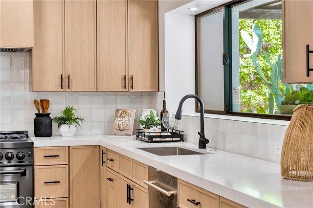 Image 18 of 55 For 72917 Willow Street