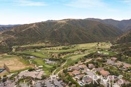 Detail Gallery Image 28 of 30 For 4132 Crooked Stick, Corona,  CA 92883 - 4 Beds | 2 Baths