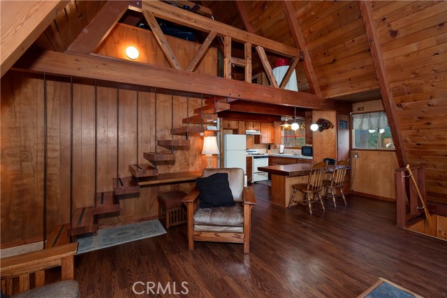 Detail Gallery Image 6 of 34 For 31470 Cedarwood Dr, Running Springs,  CA 92382 - 2 Beds | 1 Baths