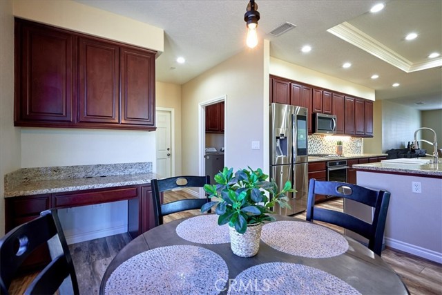 Detail Gallery Image 21 of 35 For 7183 Dayton Ave, Hesperia,  CA 92345 - 3 Beds | 2/1 Baths