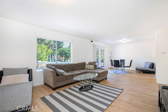 10461 Wystone Avenue photo 2