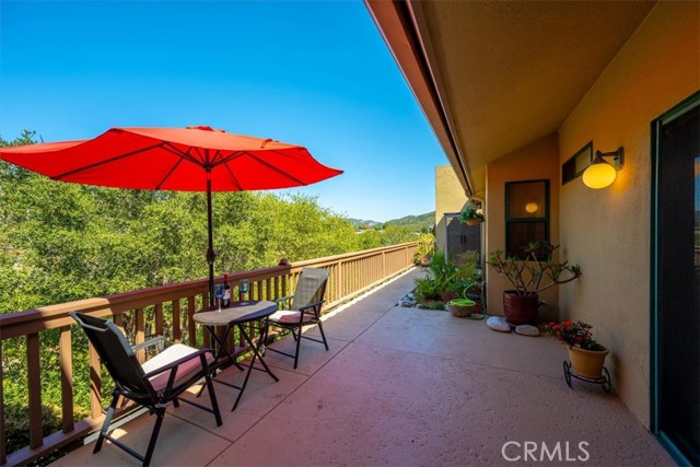 6271 Twinberry Circle, Avila Beach CA: https://media.crmls.org/medias/8fb444b3-95ff-489f-9ba6-d366b03bb861.jpg