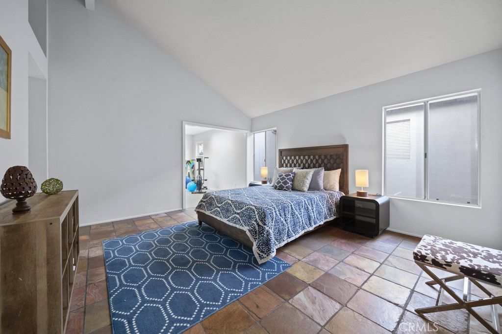 MLS #OC25236050 image #11