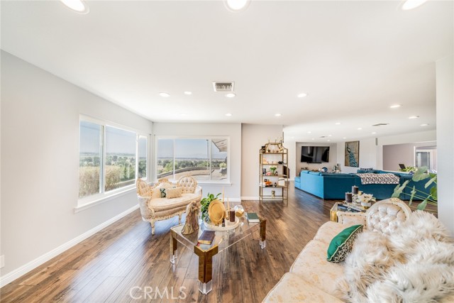 Detail Gallery Image 12 of 68 For 42031 San Jose Dr, San Jacinto,  CA 92583 - 4 Beds | 3 Baths