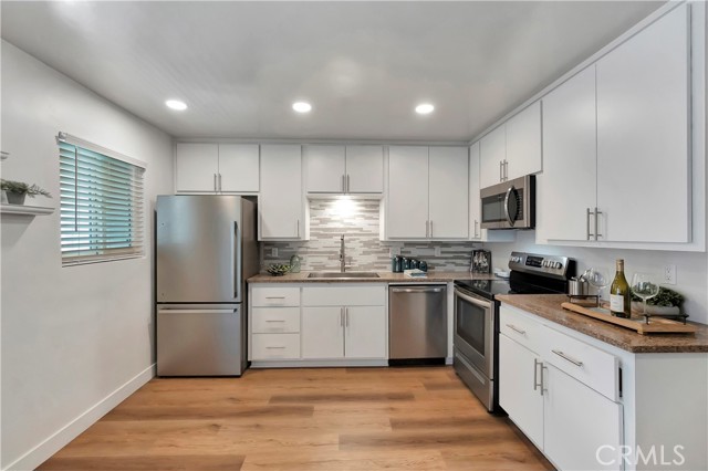 Detail Gallery Image 10 of 27 For 444 Obispo Ave #201,  Long Beach,  CA 90814 - 1 Beds | 1 Baths