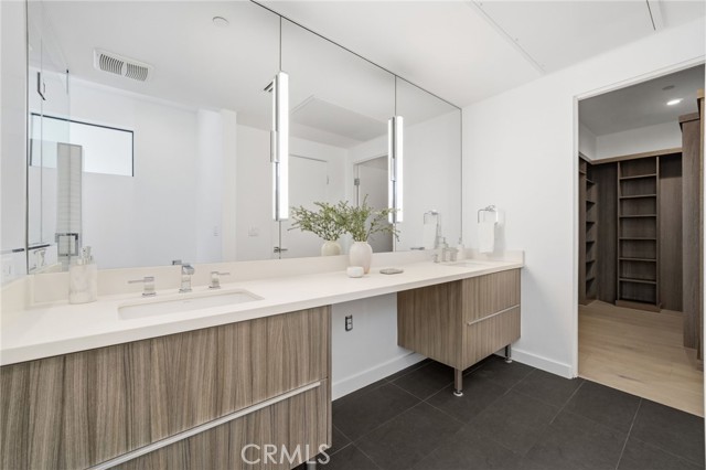 Image 25 of 37 For 5153 Redondo Court