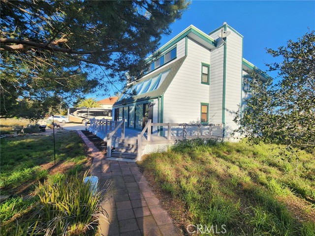 Detail Gallery Image 1 of 1 For 1660 Nipomo Ave, Los Osos,  CA 93402 - 3 Beds | 2 Baths