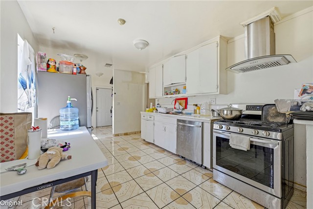 Detail Gallery Image 26 of 39 For 1054 W 24th, Merced,  CA 95340 - 3 Beds | 1 Baths