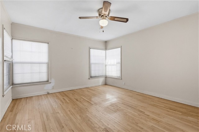 Detail Gallery Image 27 of 34 For 10314 Encino, Granada Hills,  CA 91344 - 4 Beds | 2 Baths