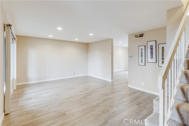 Detail Gallery Image 4 of 30 For 1637 Westmont, San Pedro,  CA 90732 - 3 Beds | 2/1 Baths