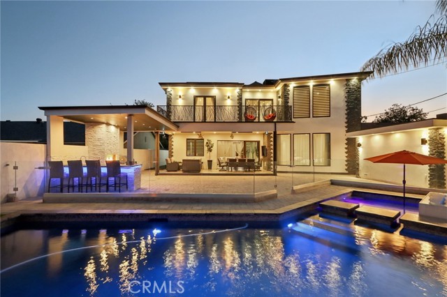 10418 Rubio Avenue, Granada Hills CA: https://media.crmls.org/medias/8fbb1ada-b14c-4c1e-8f34-cfd40928f419.jpg