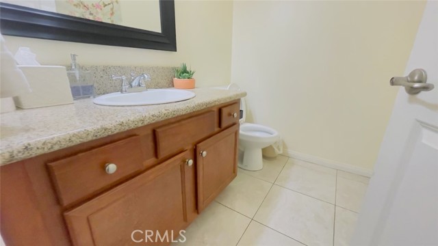 Detail Gallery Image 24 of 33 For 15721 Cobalt St #105,  Sylmar,  CA 91342 - 4 Beds | 2/1 Baths