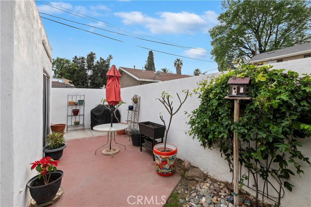 Image 71 of 73 For 4202 University