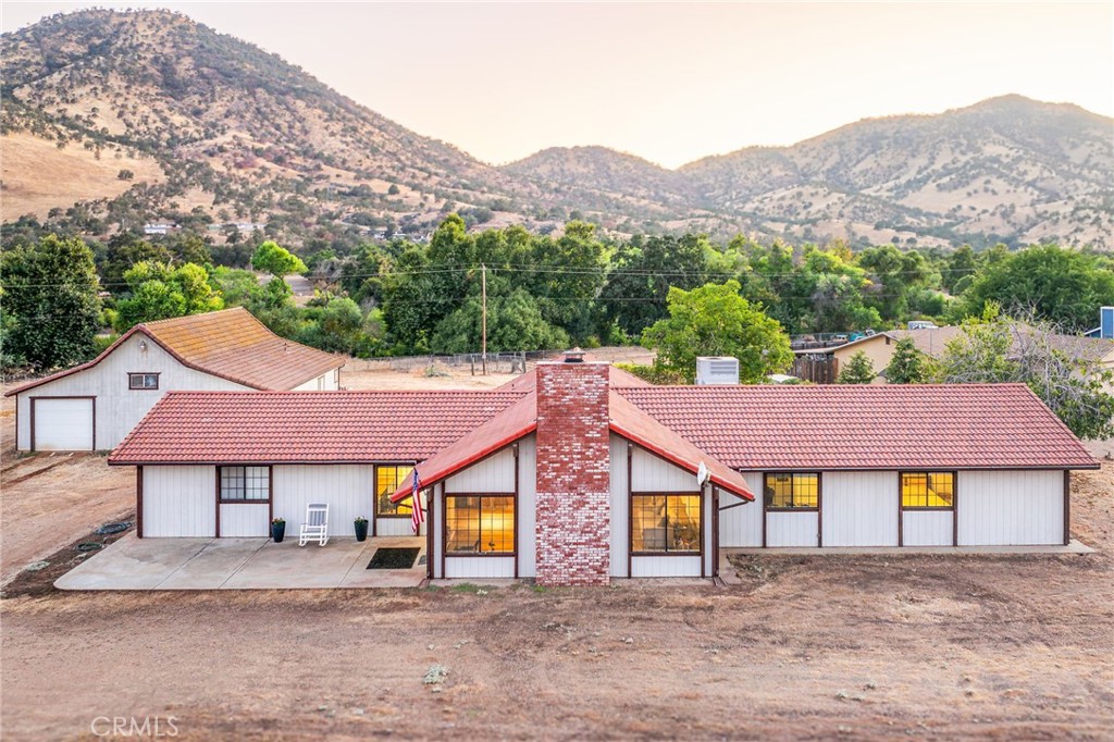 7167 Live Oak Drive