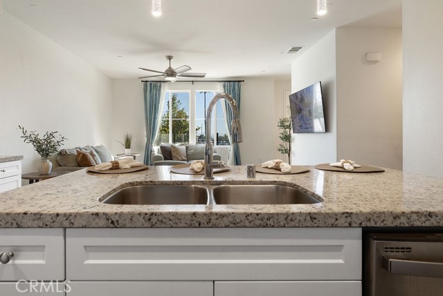 Detail Gallery Image 6 of 34 For 1018 Shiba Ct, Upland,  CA 91786 - 3 Beds | 2/1 Baths