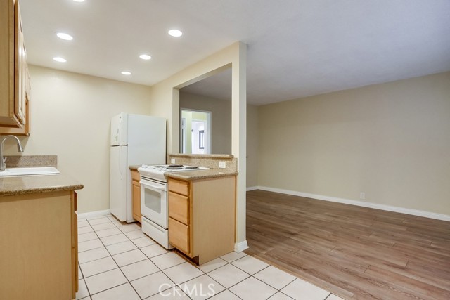 Detail Gallery Image 9 of 15 For 335 Cedar Ave #206,  Long Beach,  CA 90802 - 1 Beds | 1 Baths