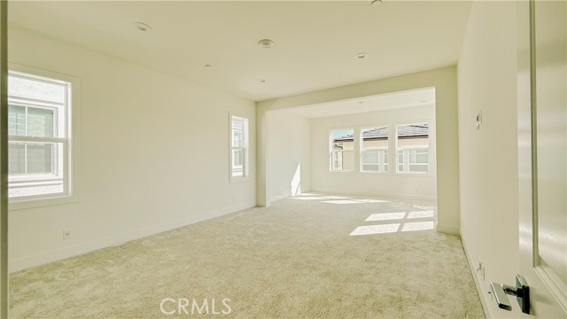 101 Bear Leaf, Lake Forest CA: https://media.crmls.org/medias/8fbc4c6e-c864-4bad-99b1-0e0a747ed5f3.jpg