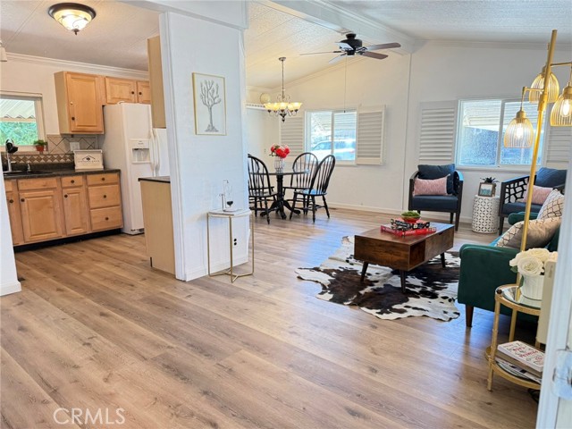Detail Gallery Image 11 of 33 For 15940 Stoddard Wells Rd #81,  Victorville,  CA 92395 - 2 Beds | 2 Baths