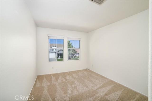 Detail Gallery Image 21 of 37 For 14810 Pete Dye St, Moreno Valley,  CA 92555 - 3 Beds | 2/1 Baths