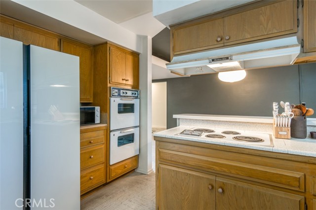 15929 Sunburst Street, North Hills CA: https://media.crmls.org/medias/8fbd9f01-c24e-408c-9623-209102018519.jpg