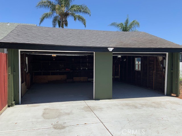 586 W 12th Street, San Pedro CA: https://media.crmls.org/medias/8fbd9f2a-2029-404b-bbd5-d5f00d8e62c3.jpg
